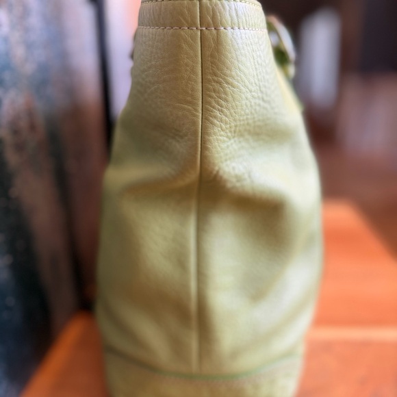 Coach Vintage 2006 Spring Green Hampton Pebbled Leather Tote - Picture 8 of 16